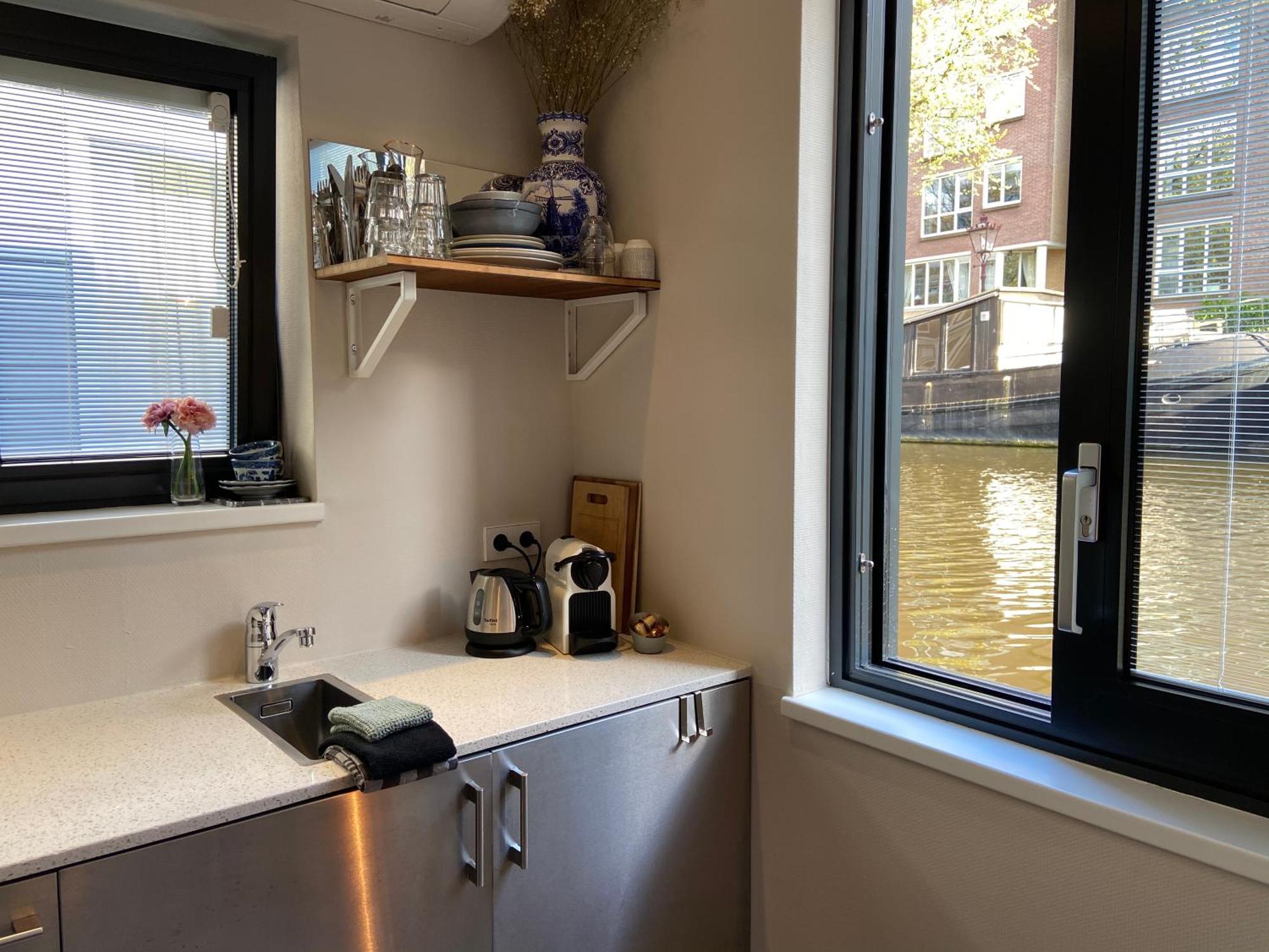 Houseboat Sophia Hotel Amsterdam Eksteriør billede